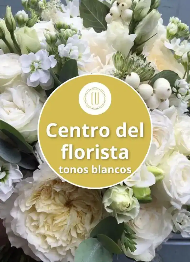 Centro del florista tonos blancos